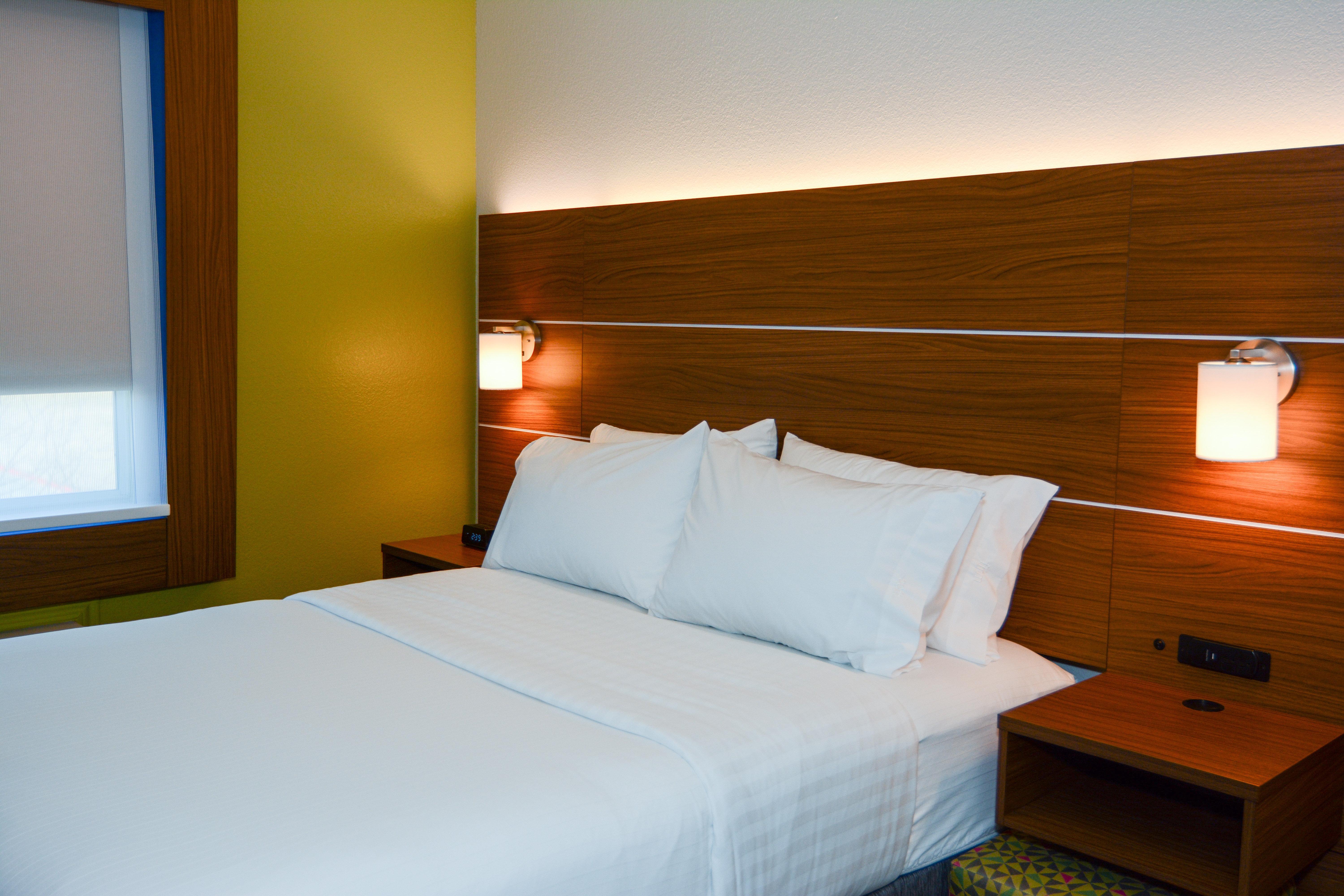 Holiday Inn Express Hotel & Suites New Boston By Ihg Buitenkant foto